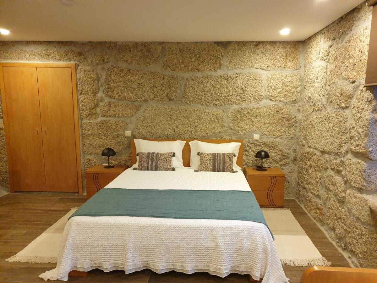 Quinta Da Casa Dos Santos - Inside Geres Guest House ภายนอก รูปภาพ