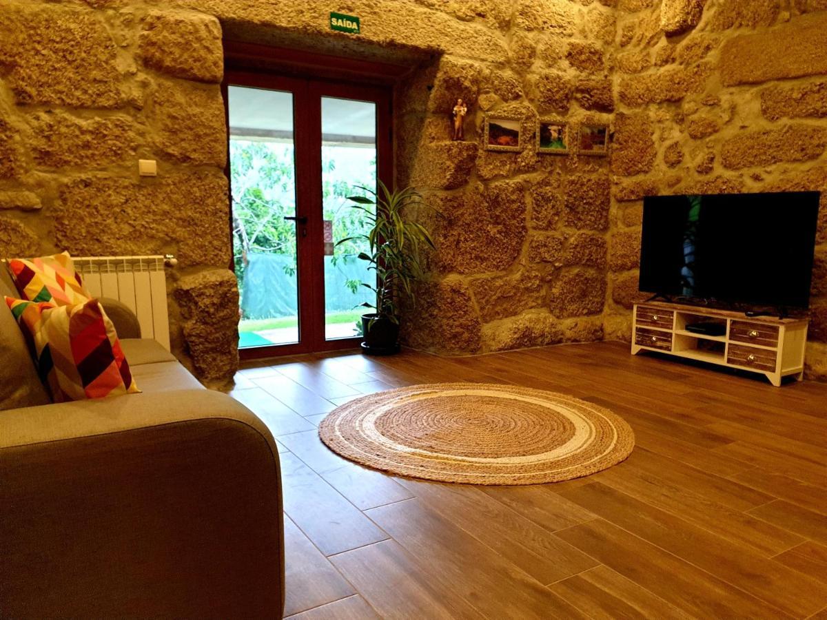 Quinta Da Casa Dos Santos - Inside Geres Guest House ภายนอก รูปภาพ