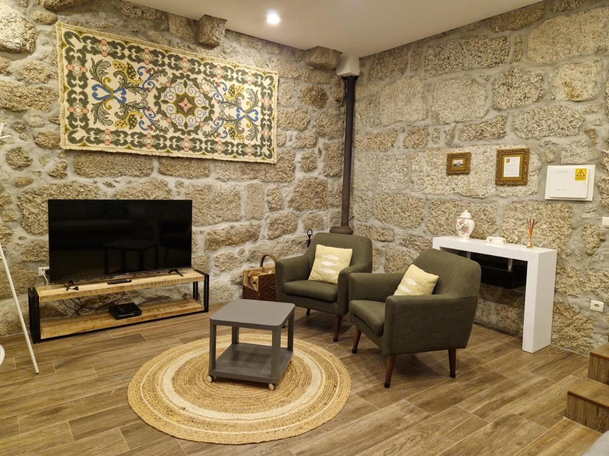 Quinta Da Casa Dos Santos - Inside Geres Guest House ภายนอก รูปภาพ